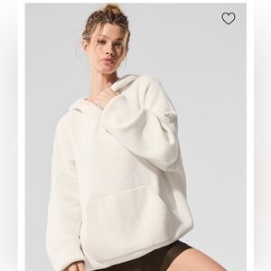 ALO Yoga Cream Oversized Hoodie Sweater